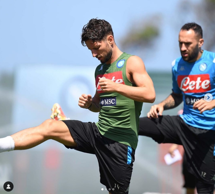 关于荷甲倒计时，那不勒斯赛前临场应变，细节引发关注，悬念犹存，训练强度明显提升的信息