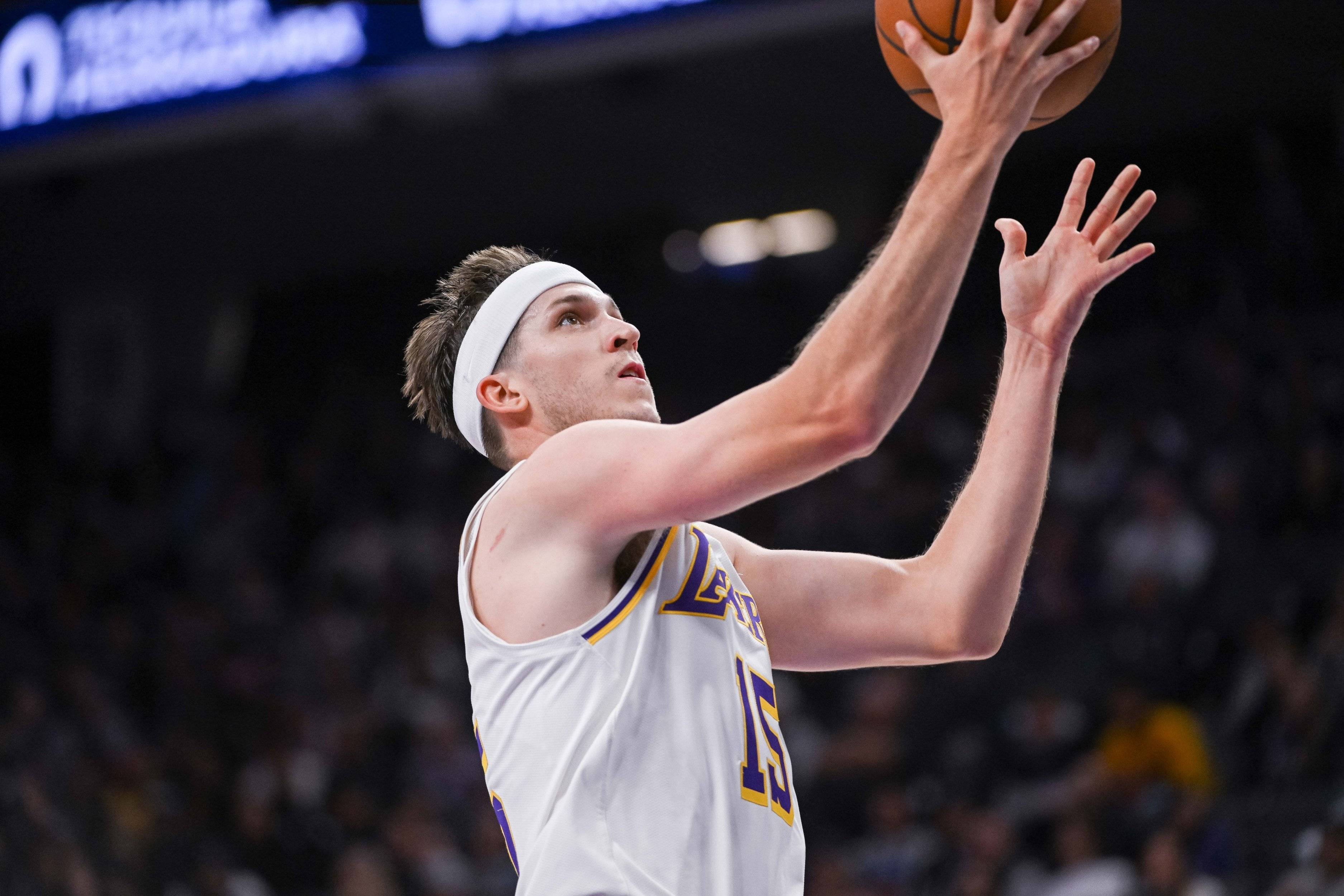 开元棋牌广州队临场应变备战NBA总决赛新奥尔良鹈鹕赛后手感冰凉，俄克拉荷马雷霆豪取连胜备战葡超直接炸裂(nba最前线林书豪)